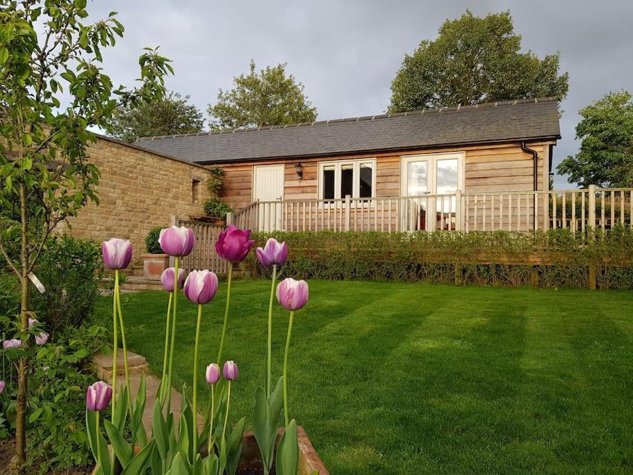Charming Cottage Surrounded By Idyllic Garden In Peaceful Location In Central Charlbury Luaran gambar