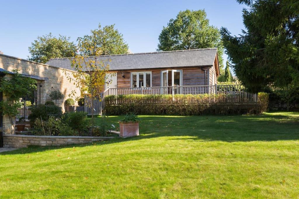 Charming Cottage Surrounded By Idyllic Garden In Peaceful Location In Central Charlbury Luaran gambar